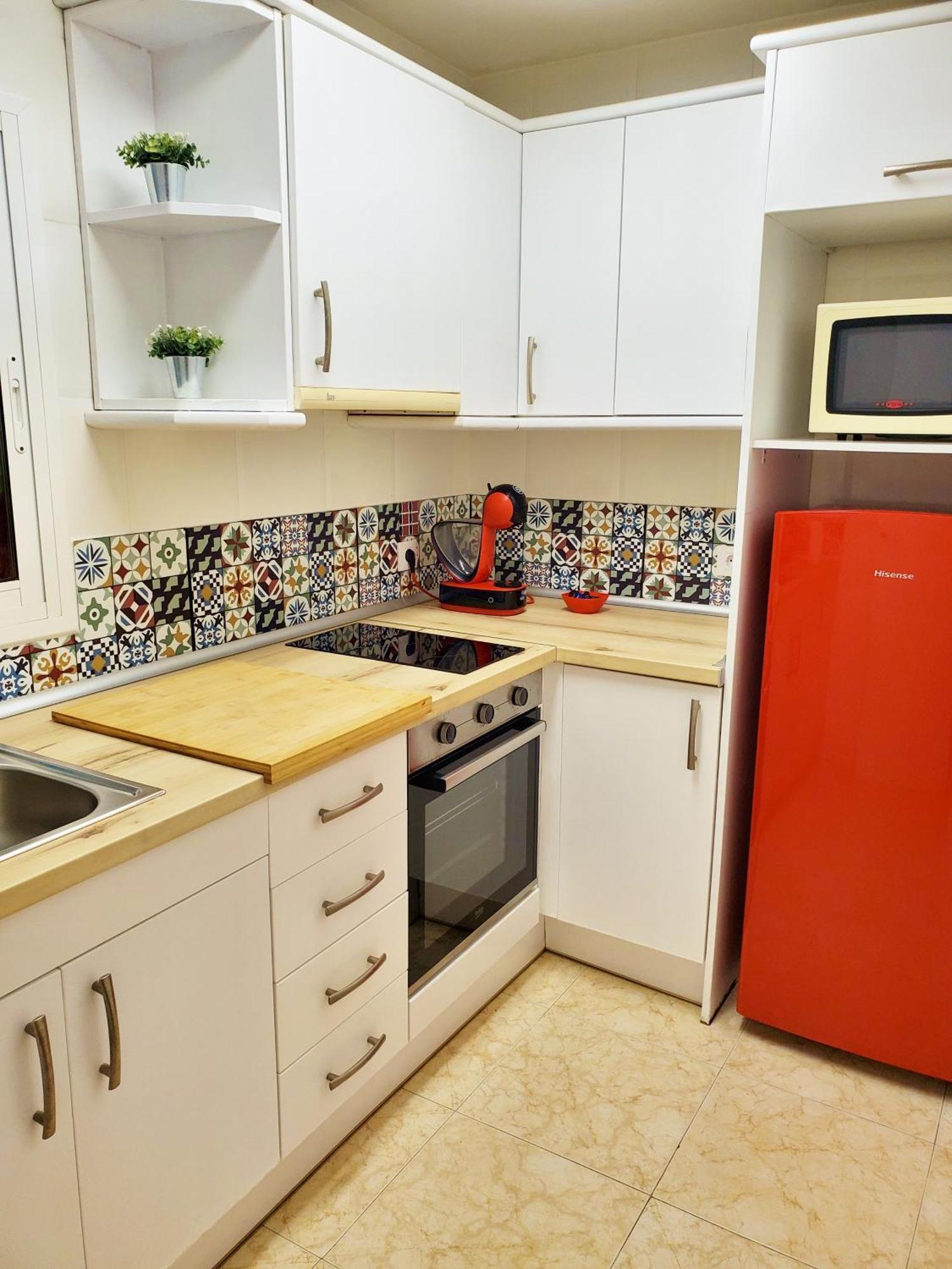 Apartamento Centrico Con Patio Privado Tarragona Exterior photo