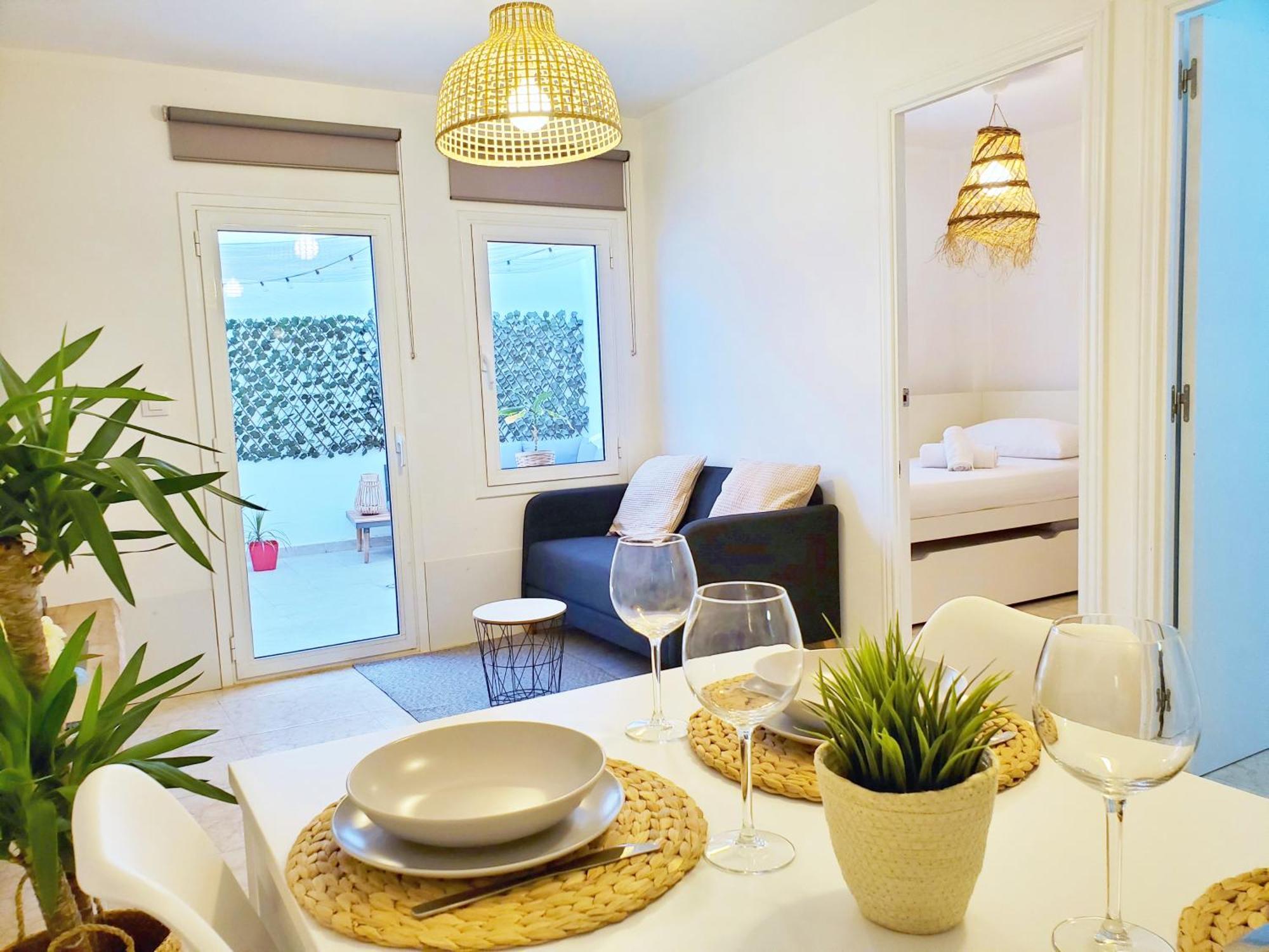 Apartamento Centrico Con Patio Privado Tarragona Exterior photo
