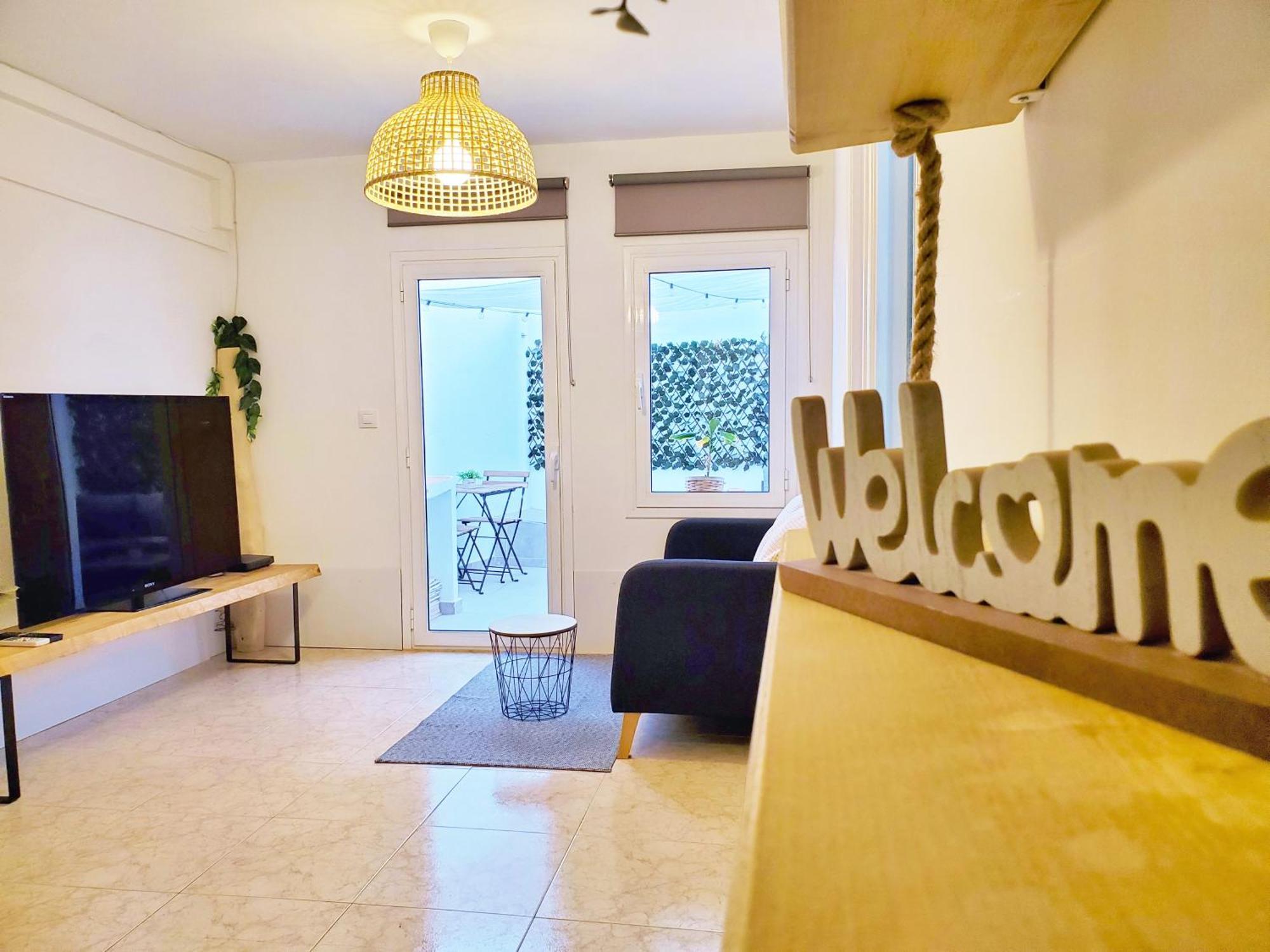 Apartamento Centrico Con Patio Privado Tarragona Exterior photo